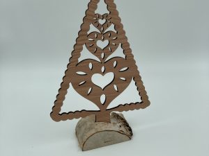 Sapin de table cœurs